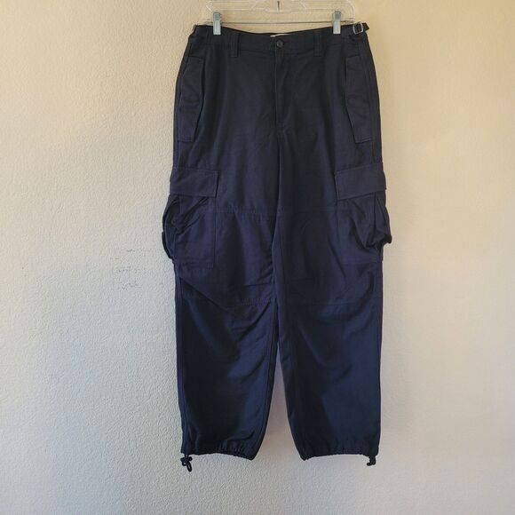 Aritzia TNA Surplus Division Womens Cargo Pants Size 10 Adjustable Waist Black - Picture 1 of 10